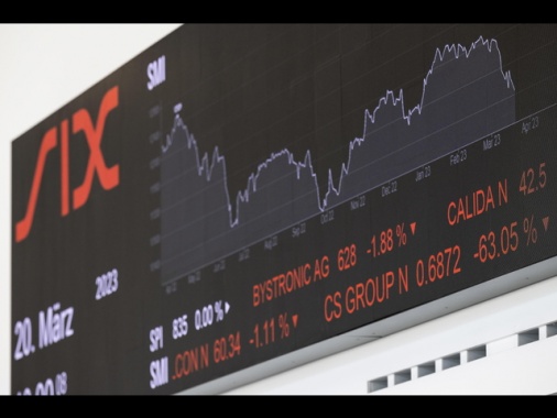 Borsa: l'Europa migliora, occhi sul Medio Oriente, Milano -1,3%