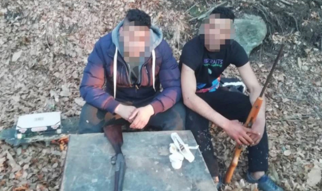 Madre prigioniera del pusher per due giorni