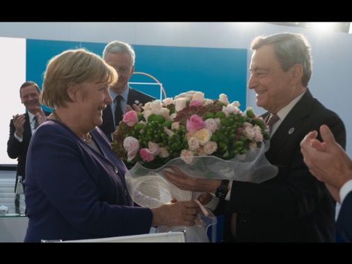 Ft, 'Ue valuta Draghi o Merkel come intermediari con Putin'