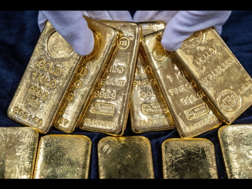 In lieve calo il prezzo dell'oro, contratto spot a 4.478,75 dollari l'oncia (-0,09%)
