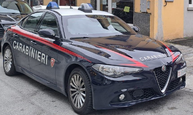 Rissa davanti a scuola: sei minorenni denunciati a Domodossola