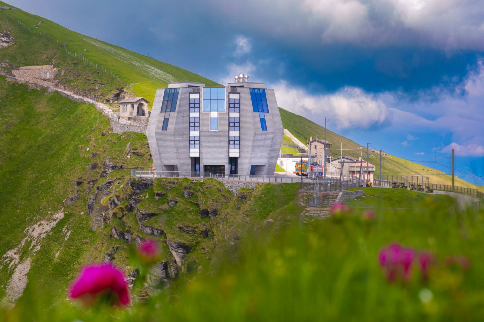 Monte-Generoso-estate-oltre-confine-tra-eventi-e-panorami-wow-6a0dbac9680bd12.jpg