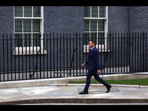 Media, Streeting pronto a farsi da parte per Burnham per il dopo Starmer