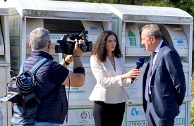Vestiti usati e maxi-multa: Mattino Cinque a Busto