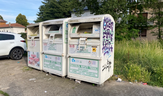 Busto Arsizio, abiti usati: ritiro porta a porta