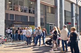 Colombo svende, tutti in coda