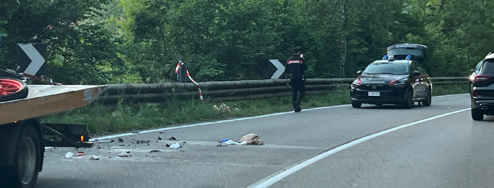 Valganna: scontro tra moto, feriti gravi