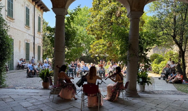 Azzate aggiunge una sedia per il concerto “Tra classica e cinema”