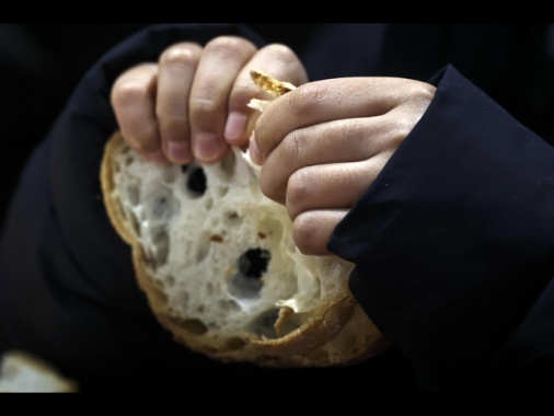 Nella stima sul rischio di povertà 2026 di Eurostat l'Italia è stabile al 18,6%