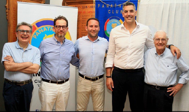 Antonio Franzi, Marco Alfieri, Luca Broggini, Luis Scola e Toto Bulgheroni (foto Cecchin/FOTOLINE)
