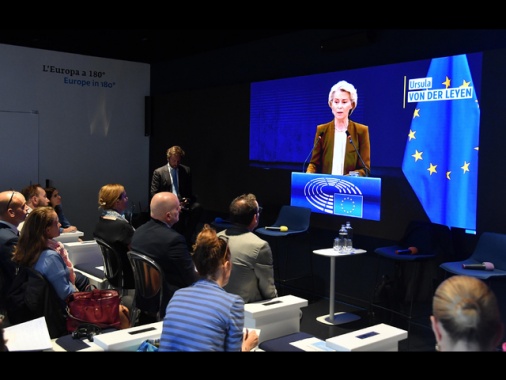 L'Ue pronta ad aprire a giugno i primi capitoli per l'adesione di Kiev