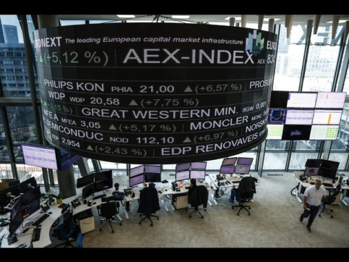Borsa: Europa contrastata nel finale con New York, Milano -0,5%