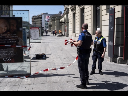 Svizzera, 'accoltellamento alla stazione ferroviaria è atto terroristico'