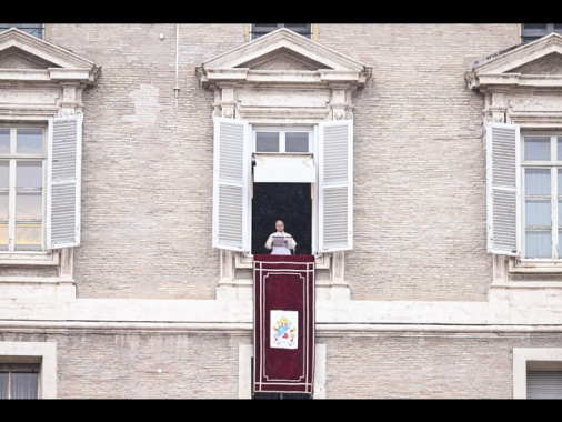 Il Papa, Dio illumini la coscienza di chi può decidere la pace