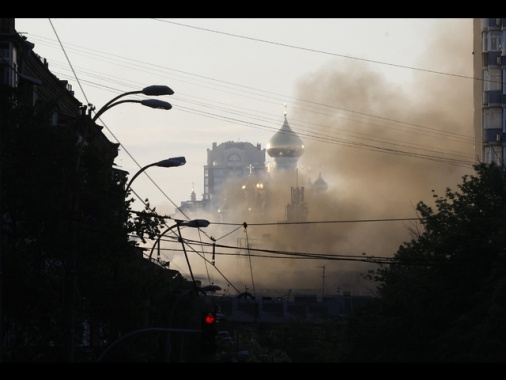 Pioggia di bombe su Kiev e l'Ucraina, 5 morti e decine di feriti