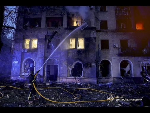 Kiev, sale a 13 il numero dei morti in Ucraina per i raid russi