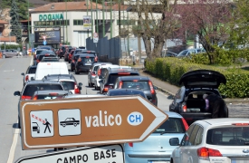 Tassa sulla salute: per il Ticino viola gli accordi. Ristorni a rischio?