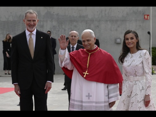 ++ Il Papa in Spagna, rifuggire gli approcci identitari ++