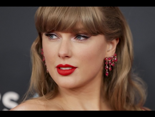Media, Taylor Swift e Travis Kelce sposi il 3 luglio al Madison Square Garden