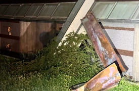 Ladri in azione al cimitero, messi in fuga dal vigilante