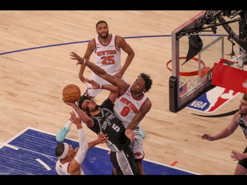 Nba: i Knicks steccano in gara-3 davanti a Trump, gli Spurs vincono 115-111