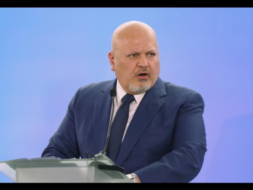 Cpi sospende il procuratore capo Karim Khan accusato di abusi sessuali