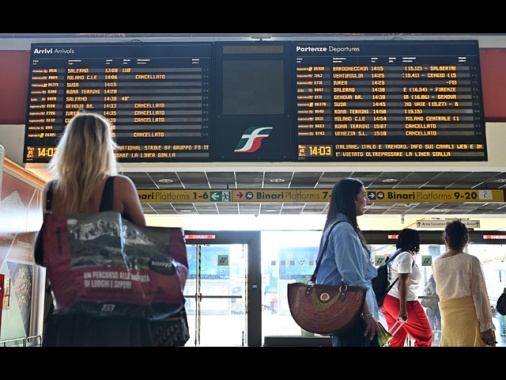 Sindacati, sospeso sciopero nelle ferrovie dell'11 giugno