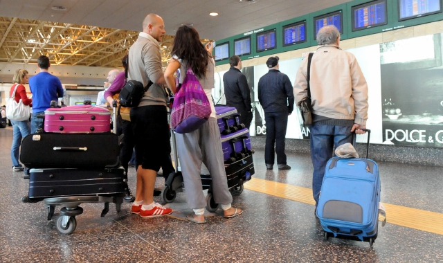 Primi picchi di passeggeri in partenza e in arrivo nei due terminal dell’aeroporto di Malpensa