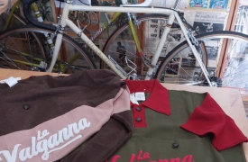 Prima il museo, poi la cicloturistica: pedalata nella storia