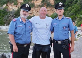A nuoto da Ponza alla terraferma, l’impresa di Fabio Latanza