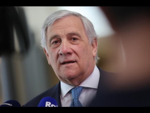 Tajani, 'gravissimo attacco a monastero di Kiev, Mosca non vuole la pace'