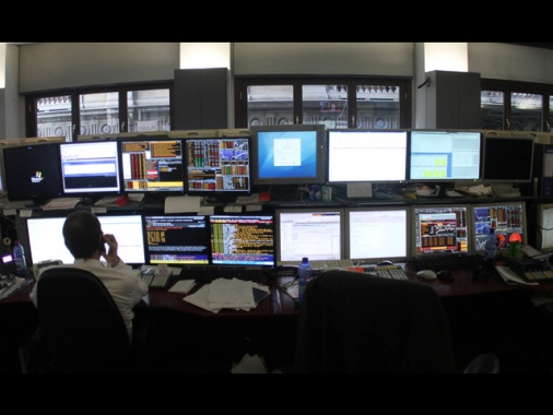 Lo spread Btp Bund conclude in calo a 71,4 punti
