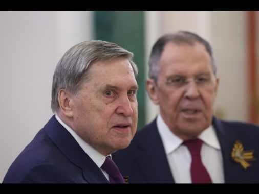 Cremlino, 'i raid ucraini non favoriscono un incontro Putin-Zelensky'