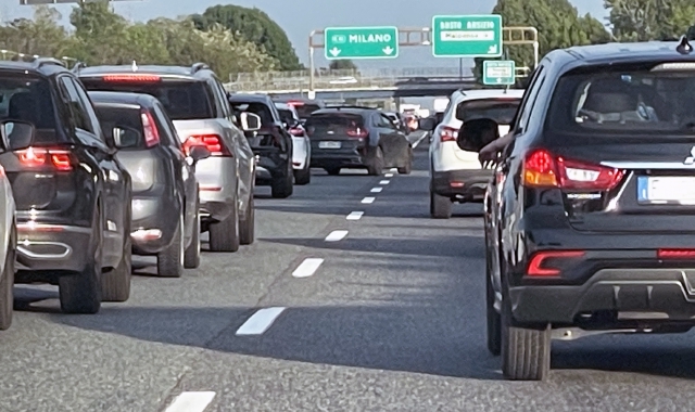 Incidente sulla A8, lunghe code verso Varese