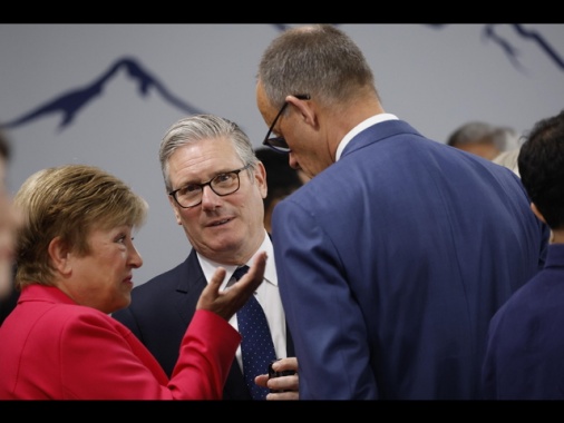 Starmer insiste, 'non intendo farmi da parte a favore di Burnham'