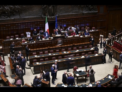 Nome del premier indicato nei programmi, passa l'emendamento