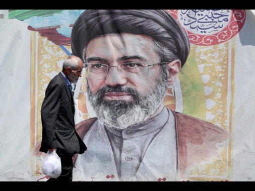 Iran, 'delegazione andrà in Svizzera per chiedere agli Usa di rispettare l'accordo'