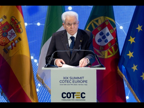 Mattarella, Repubblica grata a GdF, tutela contribuenti onesti e legalità