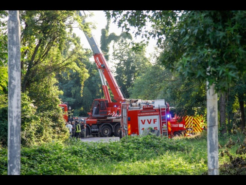 Ragazzi morti in un canale, arrestato conducente dell'auto