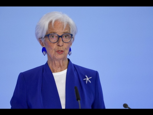 Lagarde, fiduciosi che l'inflazione torni al 2%