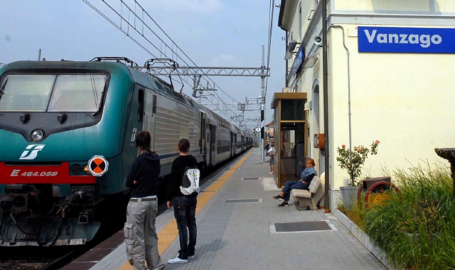 L’uomo è stato investito alla stazione di Vanzago (foto Archivio)