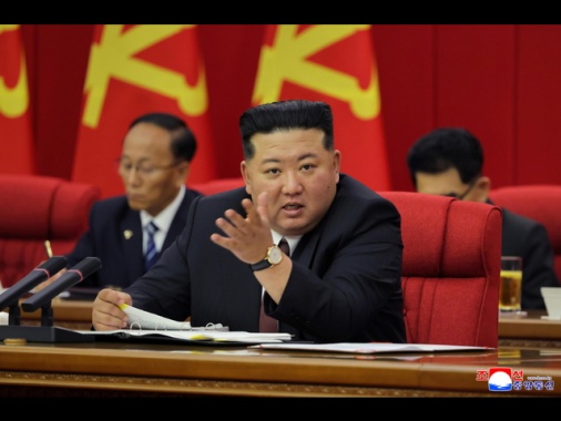 Corea del Nord, 'navi militari saranno dotate di armi nucleari'