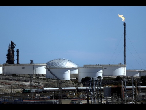 Il petrolio è in ribasso, Wti a 72,66 dollari